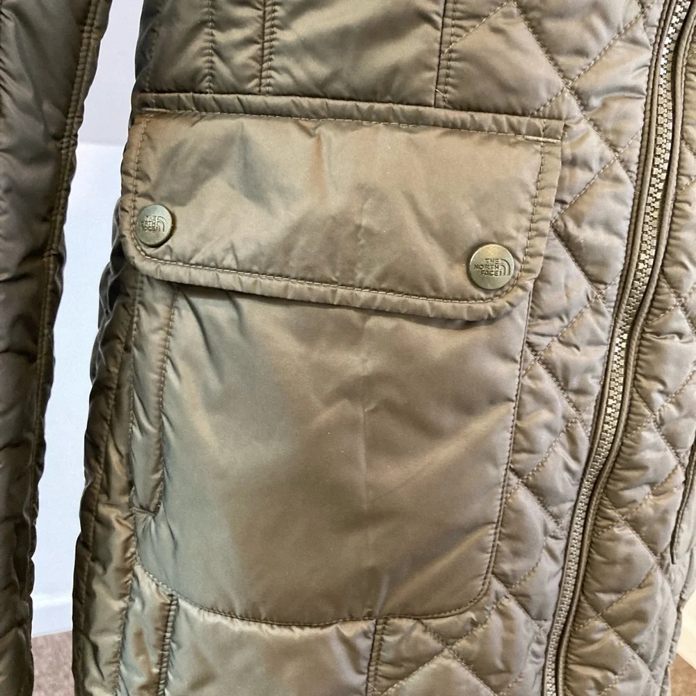 The North Face Women's Insulated Ruka Parka